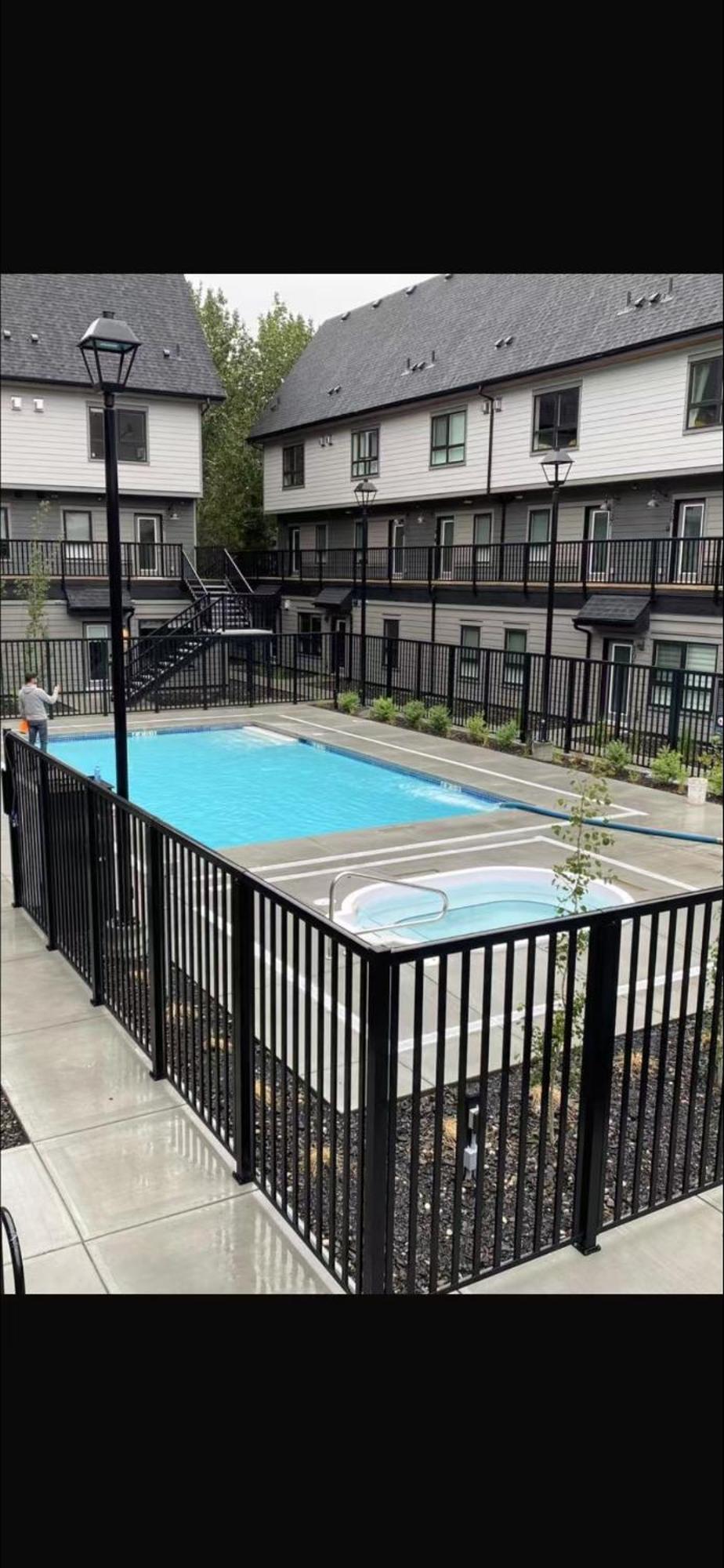 Brand New 2Br Condo With Outdoor Swimming Pool And Hot Tub แคนมอร์ ภายนอก รูปภาพ